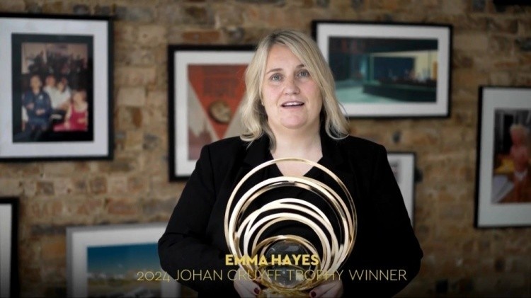 金球典礼恰逢女足比赛期,美国女足主帅:堪比奥斯卡不请女星