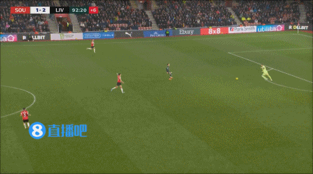 阿彻尔:我的进球在平时训练中经常练 马特乌斯被放倒是犯规